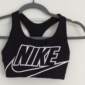 Used 100% Authentic Nike Sports Bra
